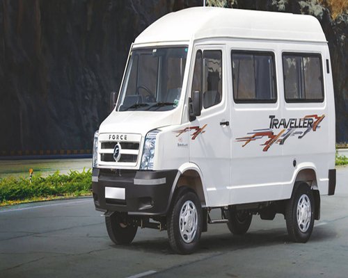 9 seater tempo traveller